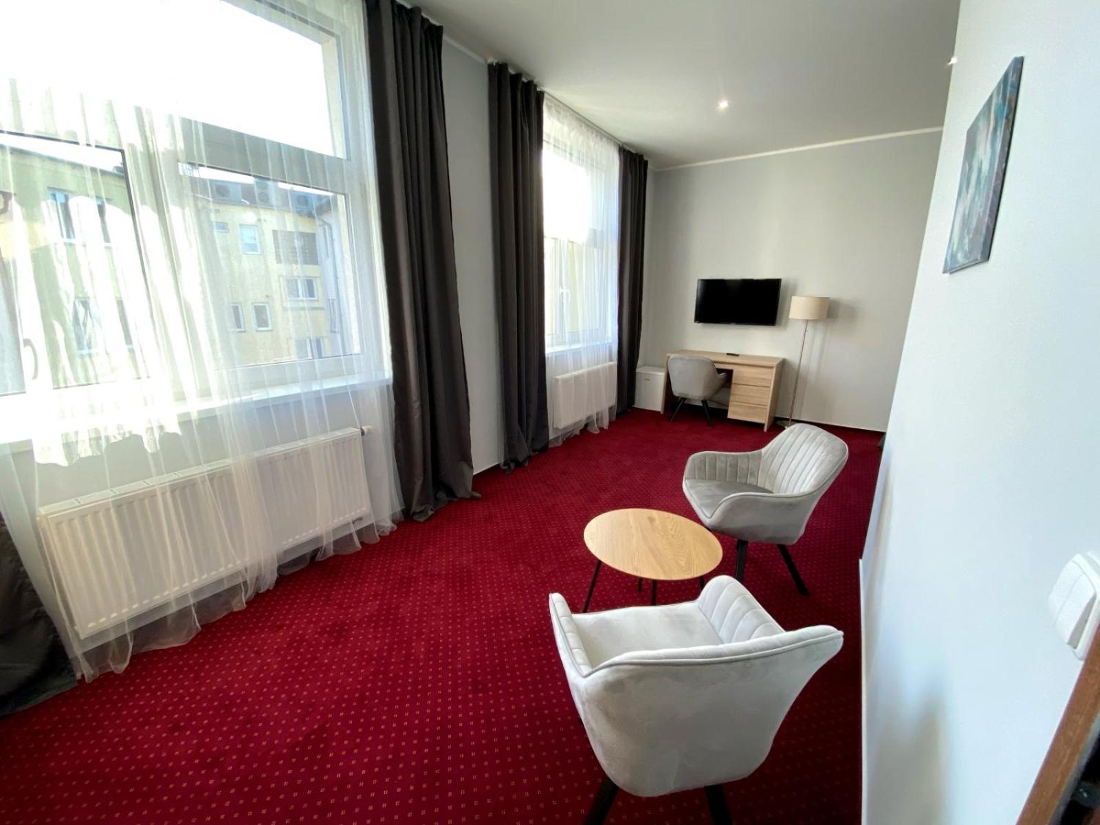 Saraya Wellness & Penzion Teplice Luaran gambar