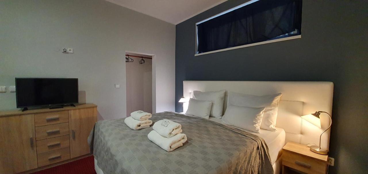 Saraya Wellness & Penzion Teplice Luaran gambar